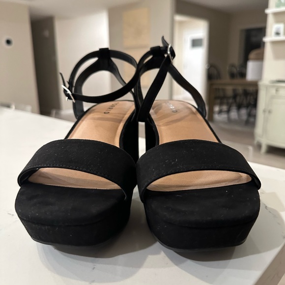Torrid platform block heel sandal - Picture 2 of 6